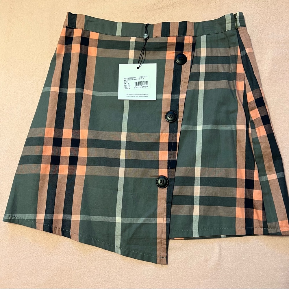 New with tags 🏷️ Wrap over button check mini skirt